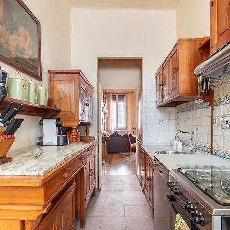 Central Elegant Apartment - Liberty House Bologna Esterno foto