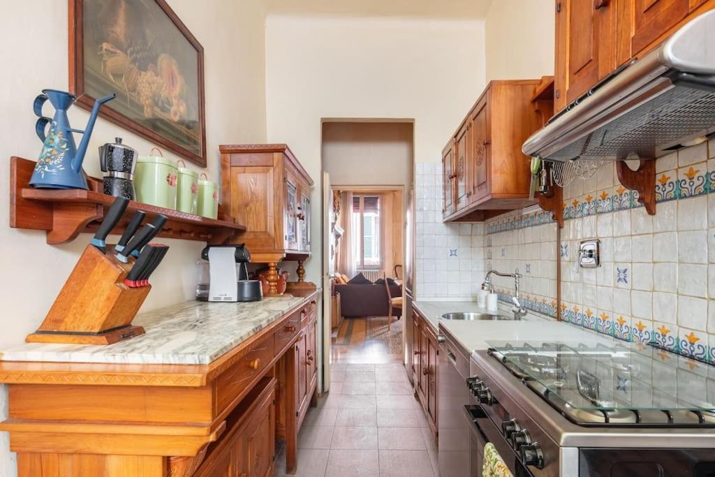 Central Elegant Apartment - Liberty House Bologna Esterno foto