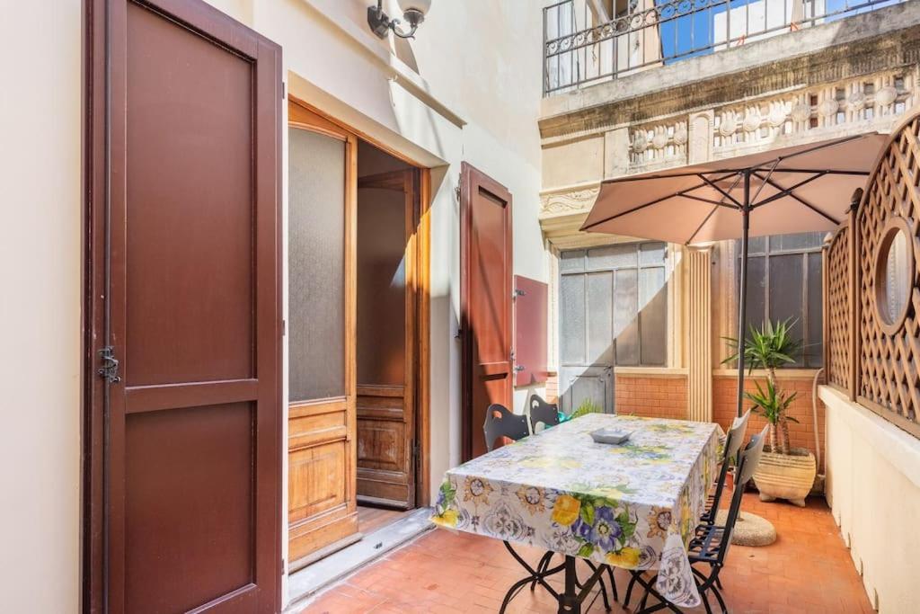 Central Elegant Apartment - Liberty House Bologna Esterno foto
