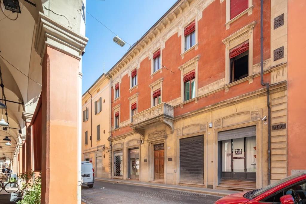 Central Elegant Apartment - Liberty House Bologna Esterno foto